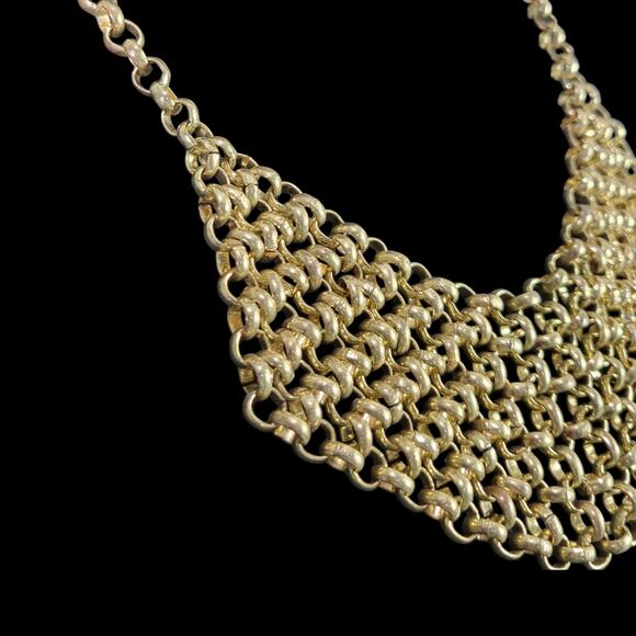 Chainmail Necklace Gold Tone Chain Link Mesh Bib Maille Draped Honeycomb Loops - Picture 4 of 12